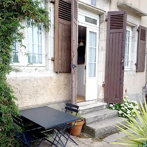  Apartamento Au Coeur De Sur Les Remparts Francia